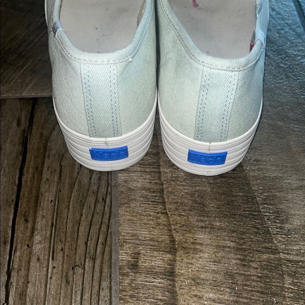 NWT Keds lt blue pointy toe platform slipon Sneakers w/ornate diamond & pearls. - Picture 4 of 6